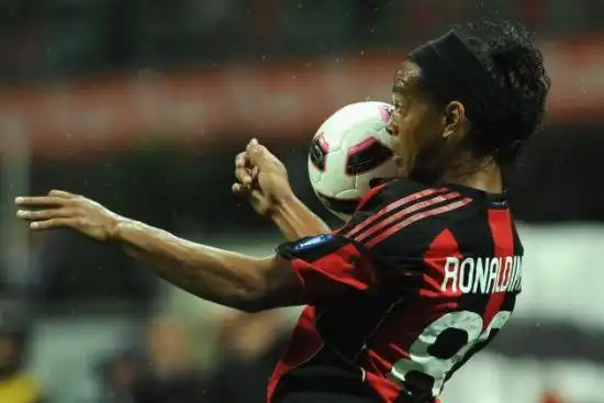 是对足球的 是对足球的