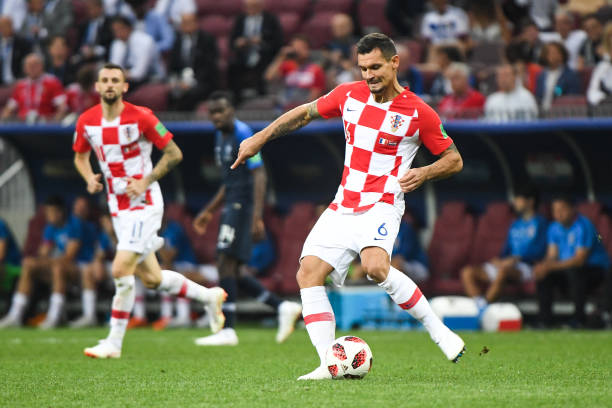 显得尤为关 显得尤为关